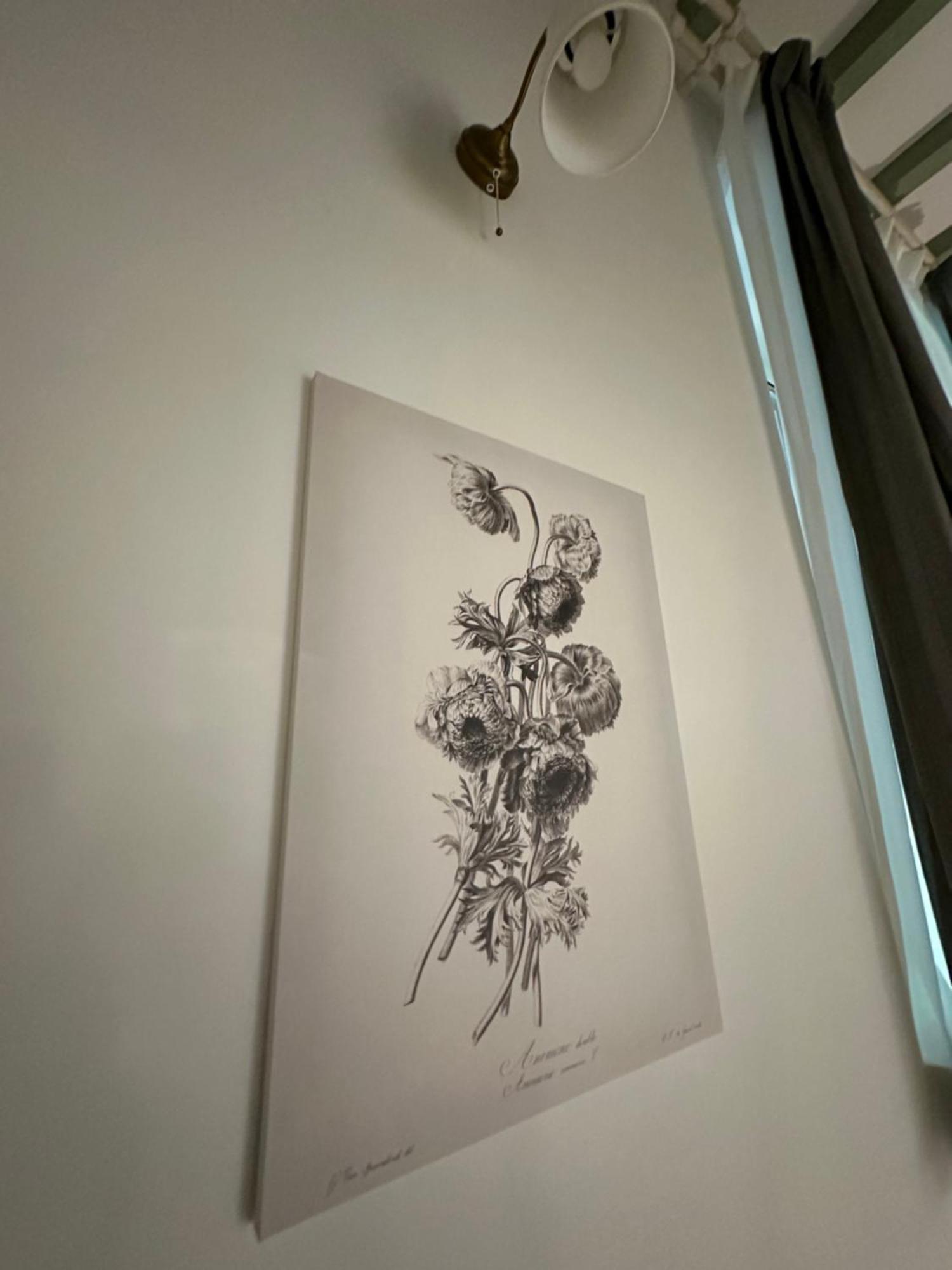 Flowers, A Cozy Suite In Milano Eksteriør billede