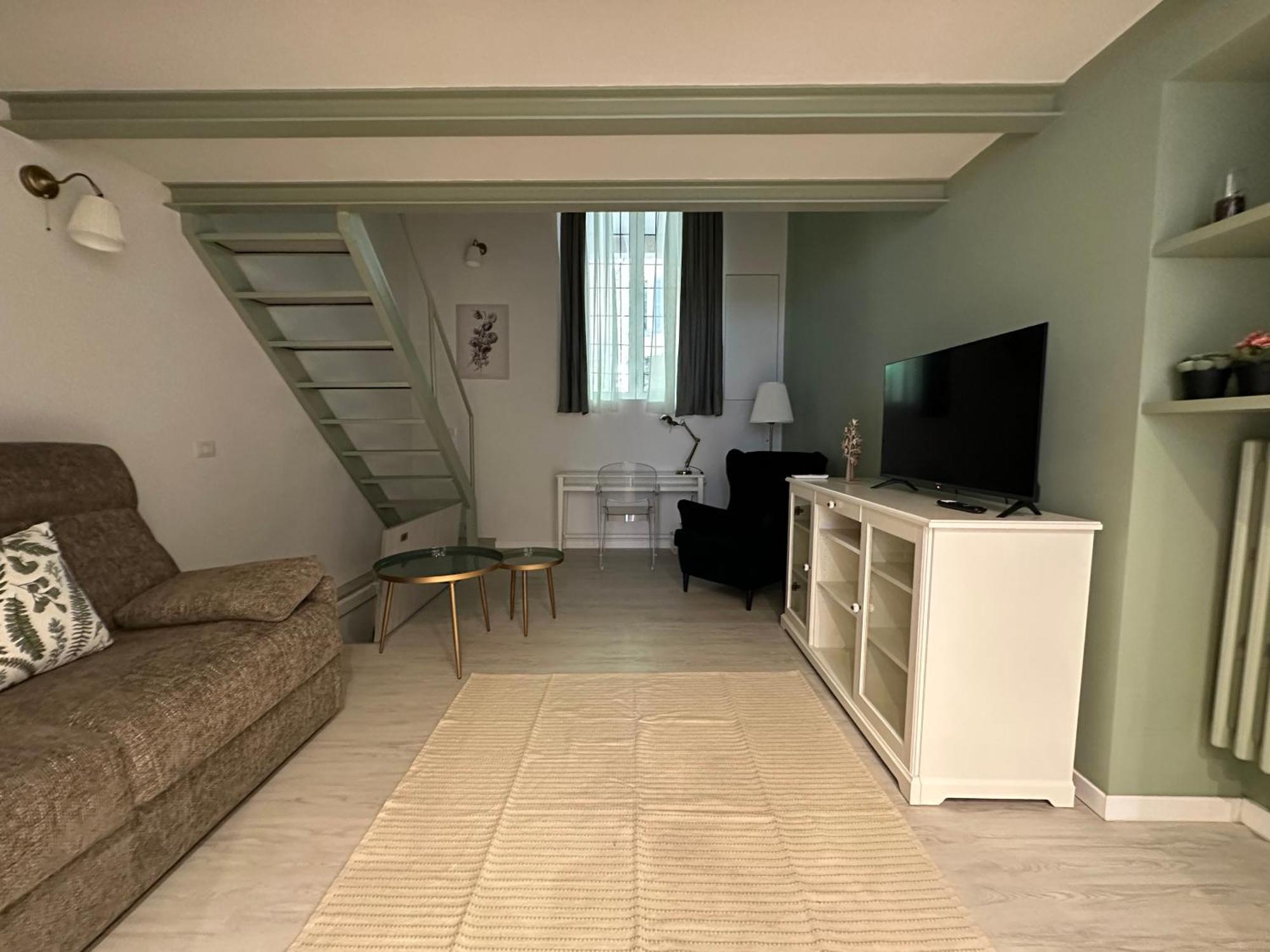 Flowers, A Cozy Suite In Milano Eksteriør billede